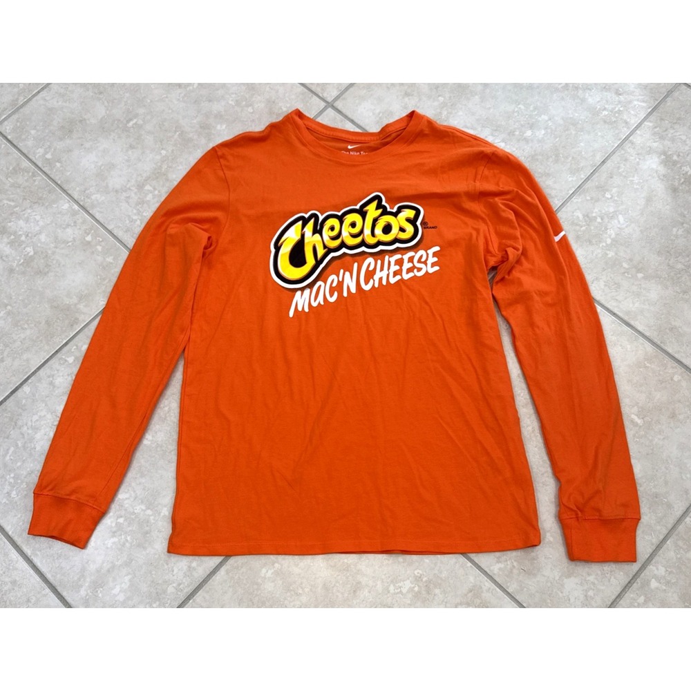 NWOT Nike X‎ CHEETOS Mac N Cheese Graphic Long Sleeve T-Shirt Mens Size L Snack